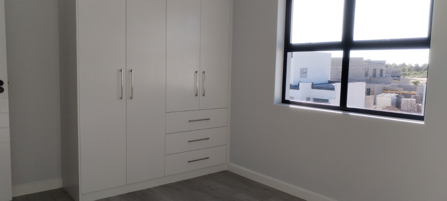  Bedroom Property for Sale in Sandown Western Cape